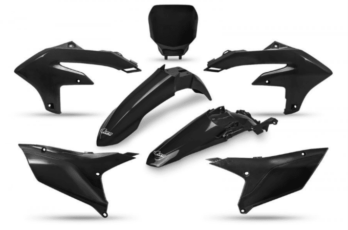 Kit plastiques UFO YZF 250 2024 -2025-2026 / YZF 450 2023 >2024 - NOIR